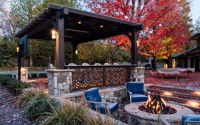Douglas Fir Pergola with Aluminum Shade Panels photo 7